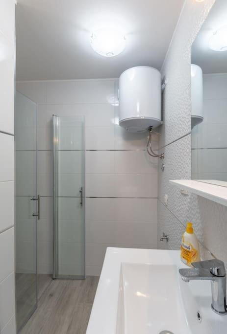 Apartment 3M - One Bedroom Apartment Сплит Екстериор снимка