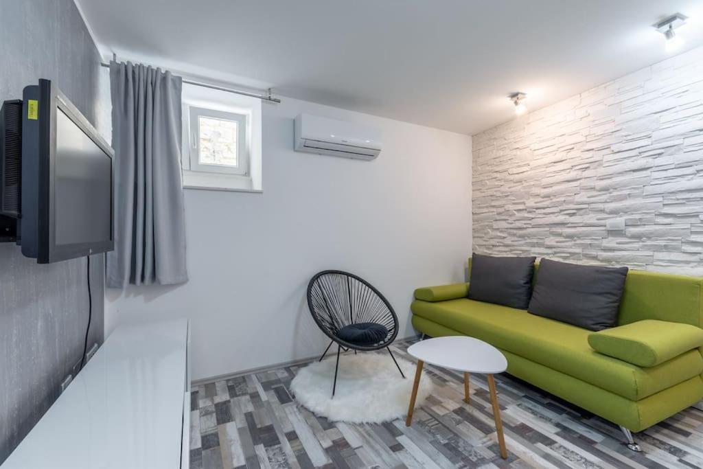 Apartment 3M - One Bedroom Apartment Сплит Екстериор снимка